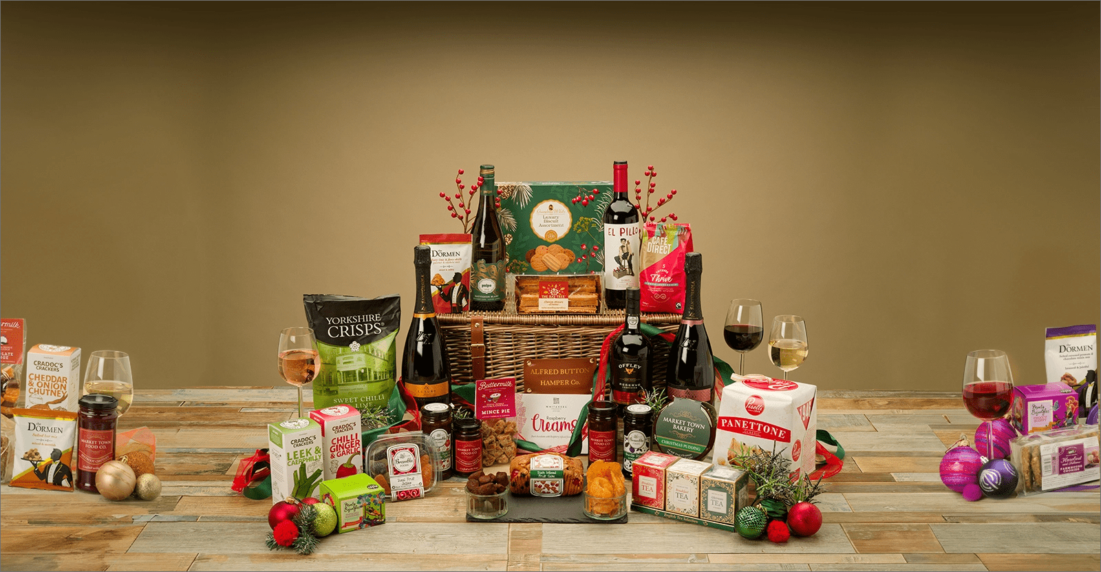 Discover Our Christmas Hampers & Gift Packs